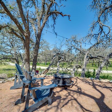 Rustic-Chic Country Cabin - 10 Mi To Main Street! Fredericksburg Eksteriør bilde